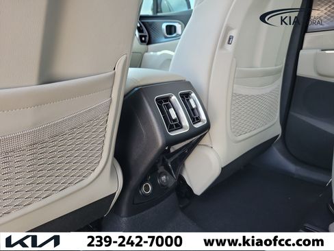 Certified 2024 Kia Sorento EX FWD image 14