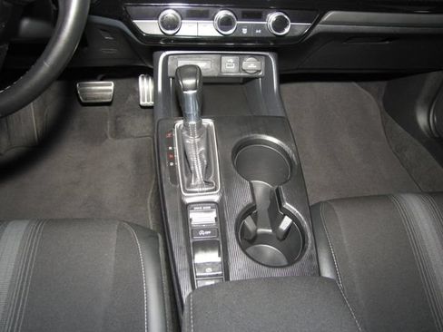 Certified 2024 Honda Civic Sport image 15