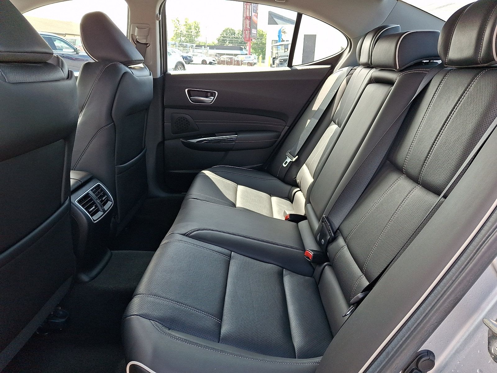 Certified 2020 Acura TLX w/ Technology Package FWD image 10