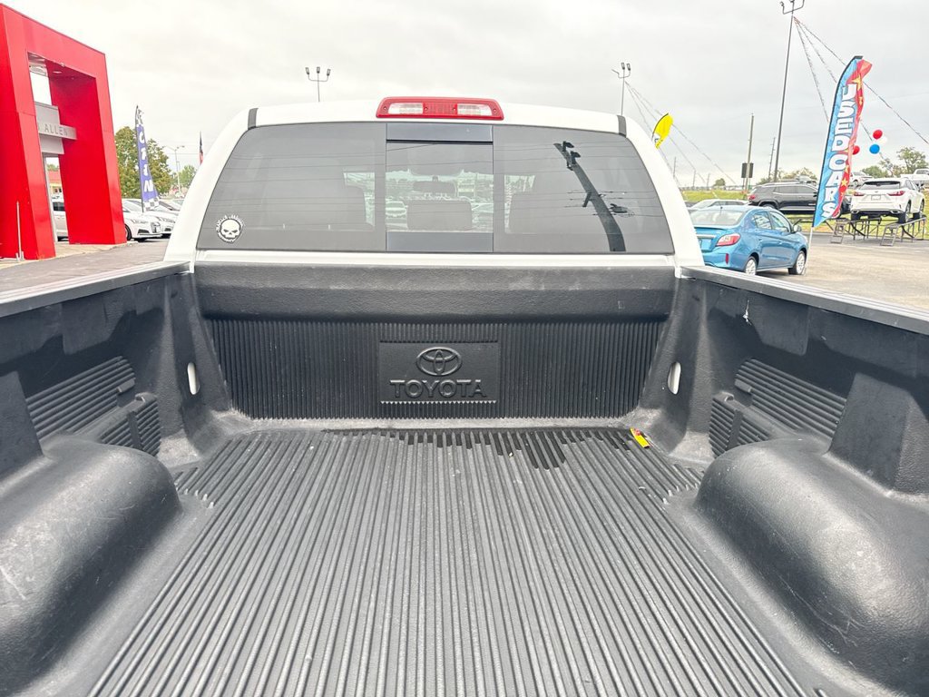 Used 2011 Toyota Tundra 4x4 Double Cab w/ SR5 Pkg image 9