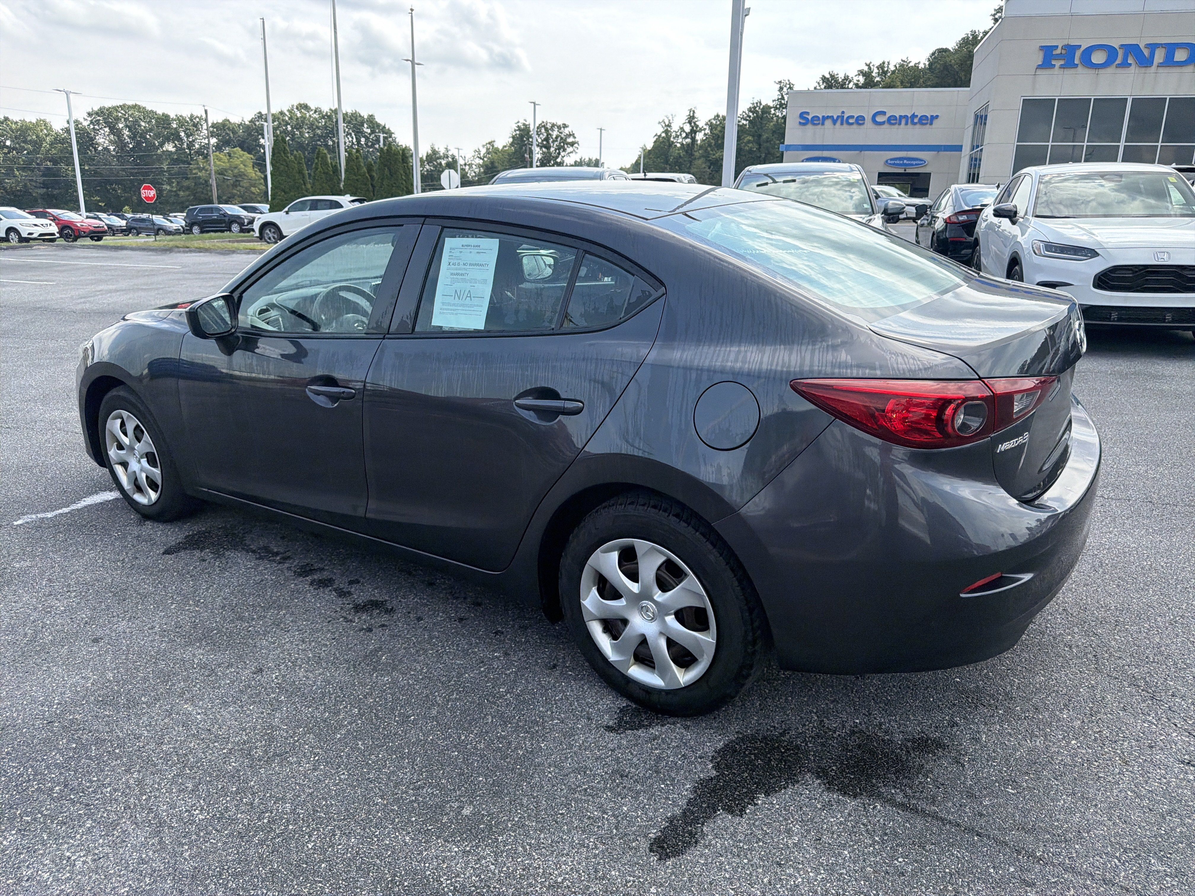 Used 2016 MAZDA MAZDA3 i Sport FWD image 9