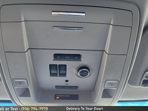 Used 2020 Chevrolet Suburban LT AWD/4WD image 26