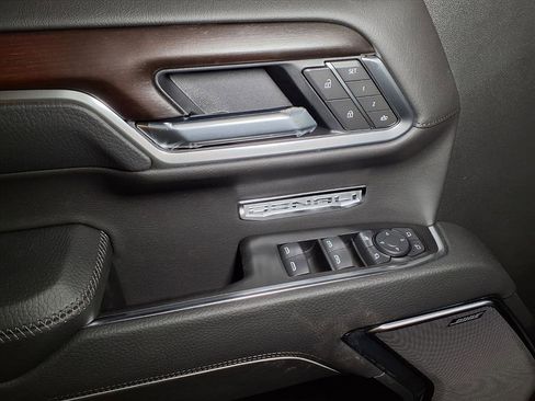 New 2026 GMC Sierra 1500 Denali w/ Technology Package image 15