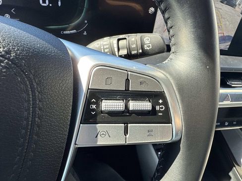 Used 2023 Kia Telluride S image 30