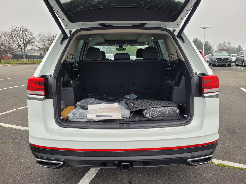 New 2026 Volkswagen Atlas SE FWD image 27