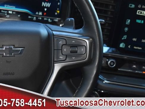 Used 2023 Chevrolet Silverado 1500 ZR2 w/ Technology Package image 32