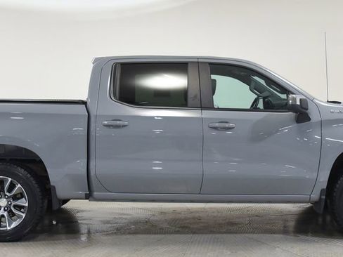 Used 2024 Chevrolet Silverado 1500 LT AWD/4WD image 15