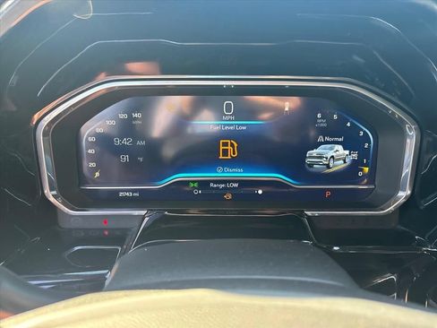 Used 2022 Chevrolet Silverado 1500 RST AWD/4WD image 27