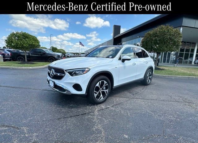 Certified 2025 Mercedes-Benz GLC 350e 4MATIC image 2
