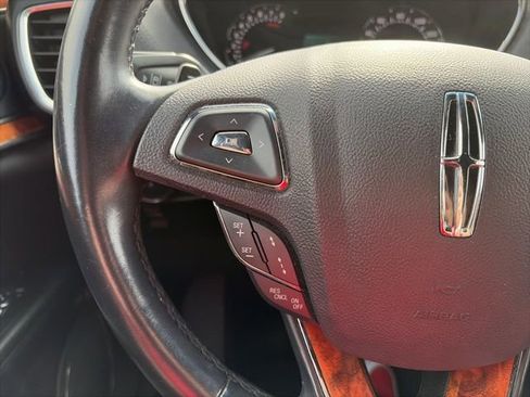 Used 2016 Lincoln MKX Reserve w/ Technology Package image 15