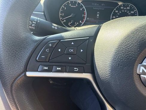 Used 2024 Nissan Altima 2.5 SV image 33