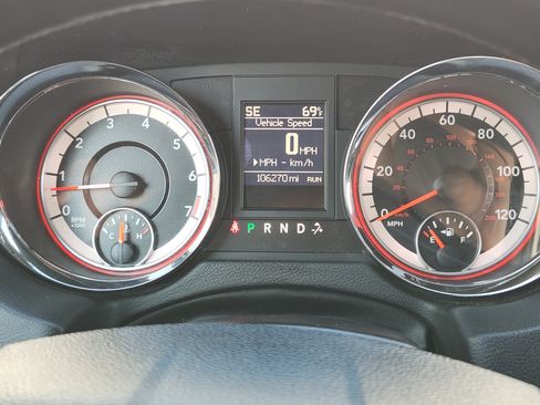 Used 2020 Dodge Grand Caravan GT FWD image 17