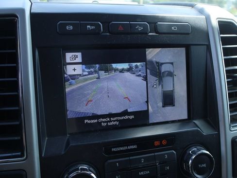 Used 2019 Ford F250 Lariat w/ Lariat Ultimate Package AWD/4WD image 42