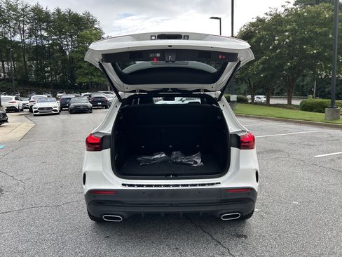 Certified 2025 Mercedes-Benz GLA 250 image 9