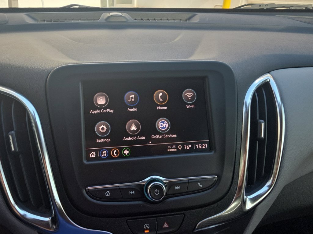 Used 2024 Chevrolet Equinox LS w/ Midnight Edition FWD image 16