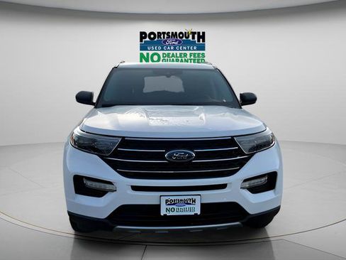 Used 2022 Ford Explorer XLT w/ Equipment Group 202A AWD/4WD image 9