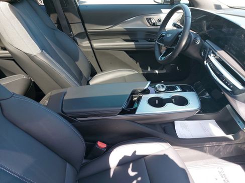 Used 2024 Cadillac Lyriq Tech w/ Driver Assist Package image 10