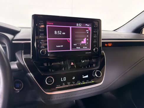 Used 2021 Toyota Corolla SE w/ SE Premium Package FWD image 17