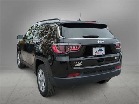 New 2026 Jeep Compass Latitude image 6