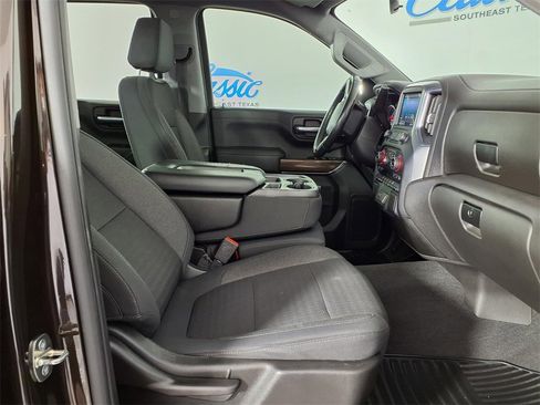 Used 2020 Chevrolet Silverado 1500 LT w/ Texas Edition image 10