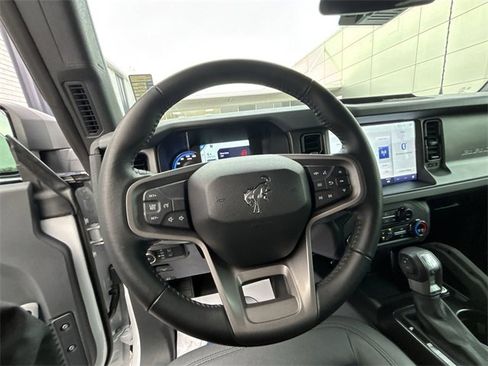 Used 2024 Ford Bronco Big Bend image 11