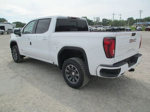 New 2026 GMC Sierra 1500 AT4 w/ AT4 Premium Package AWD/4WD image 10