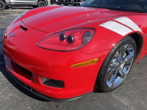 Used 2010 Chevrolet Corvette Grand Sport w/ Preferred Equipment Group image 29