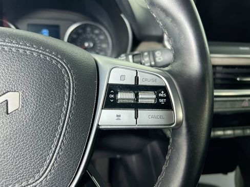 Used 2022 Kia Telluride EX w/ EX Premium Package AWD/4WD image 17
