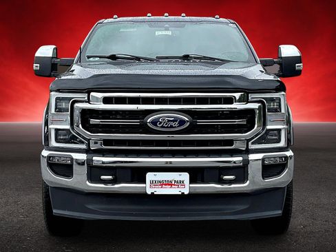 Used 2022 Ford F350 Lariat w/ Lariat Ultimate Package AWD/4WD image 2