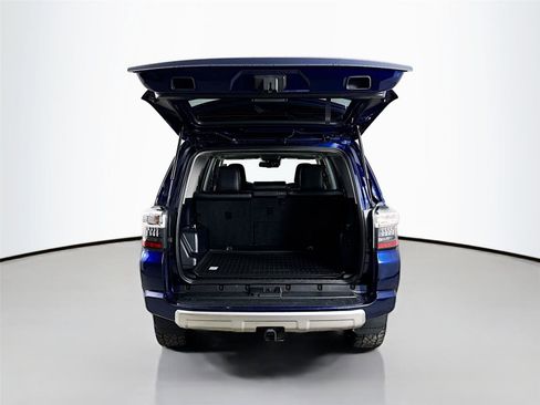 Used 2024 Toyota 4Runner TRD Off-Road Premium image 27