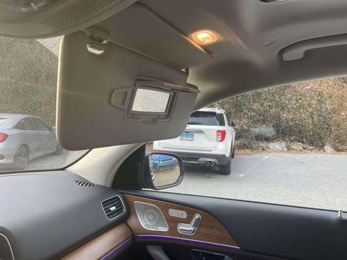 Used 2022 Mercedes-Benz GLE 450 4MATIC image 32