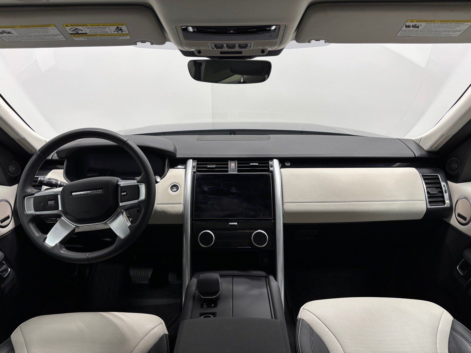 New 2025 Land Rover Discovery S AWD/4WD image 35