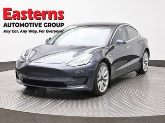 Used 2018 Tesla Model 3 Long Range video 1