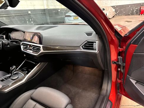 Used 2020 BMW 330i Sedan RWD image 18