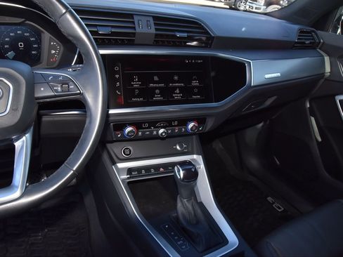 Used 2023 Audi Q3 2.0T Premium w/ Convenience Package image 26