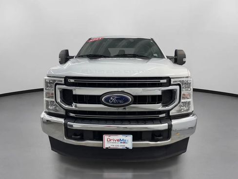 Used 2021 Ford F250 XLT w/ Snow Plow Prep Package AWD/4WD image 2