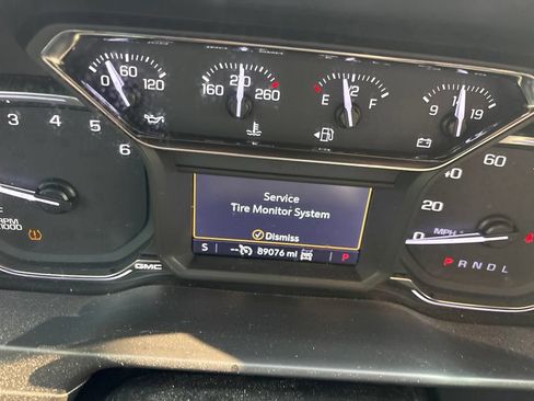 Used 2019 GMC Sierra 1500 SLT AWD/4WD image 15