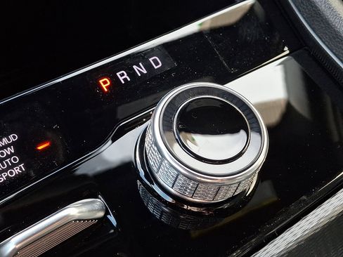 New 2026 Jeep Grand Cherokee Limited image 10