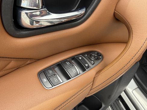 Certified 2022 INFINITI QX80 Sensory w/ All-Season Package RWD image 11