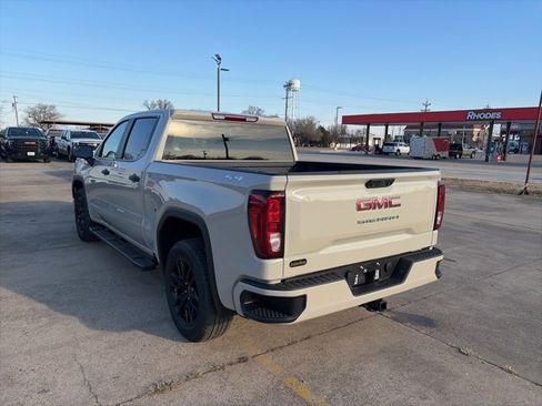 New 2026 GMC Sierra 1500 Pro w/ Graphite Edition image 4