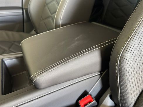 New 2026 Volkswagen Atlas SE image 18