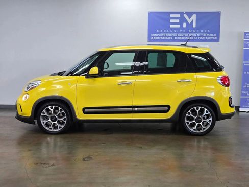 Used 2014 FIAT 500L Trekking w/ Popular Equipment Group image 7