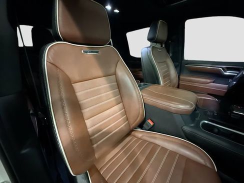 Used 2023 GMC Sierra 1500 Denali Ultimate image 30