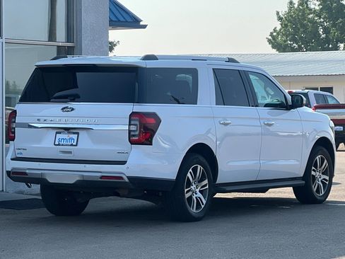 Used 2024 Ford Expedition Max Limited AWD/4WD image 4