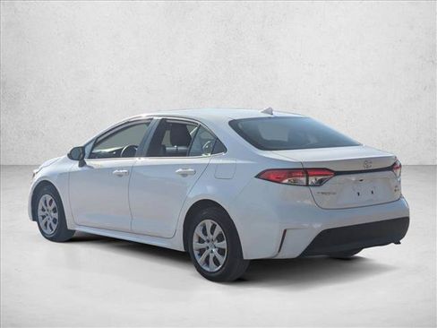 Used 2026 Toyota Corolla LE FWD image 6