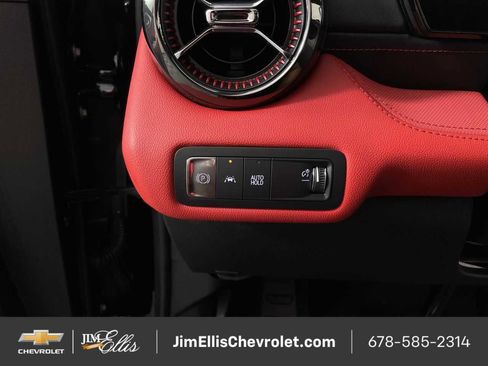 New 2025 Chevrolet Blazer EV RS image 34