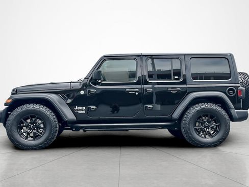 Used 2019 Jeep Wrangler Unlimited Sport S AWD/4WD image 2