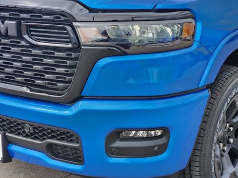 New 2026 RAM 1500 Big Horn AWD/4WD image 9