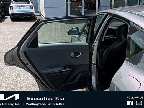 Certified 2025 Kia K4 FWD image 19