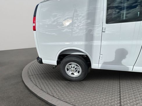 New 2025 Chevrolet Express 2500 w/ Driver Convenience Package image 23